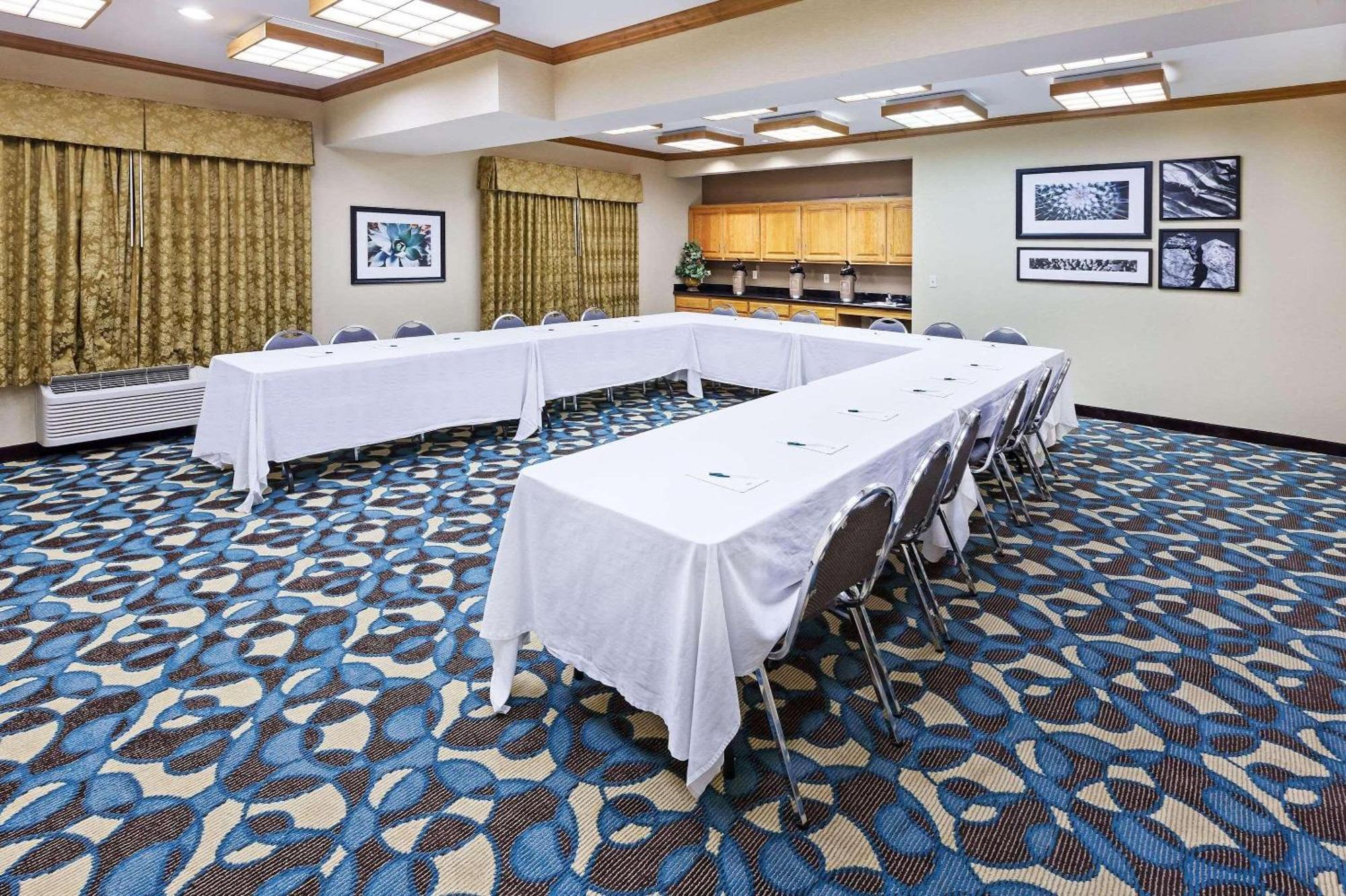 Country Inn & Suites By Radisson, Lubbock, Tx 외부 사진